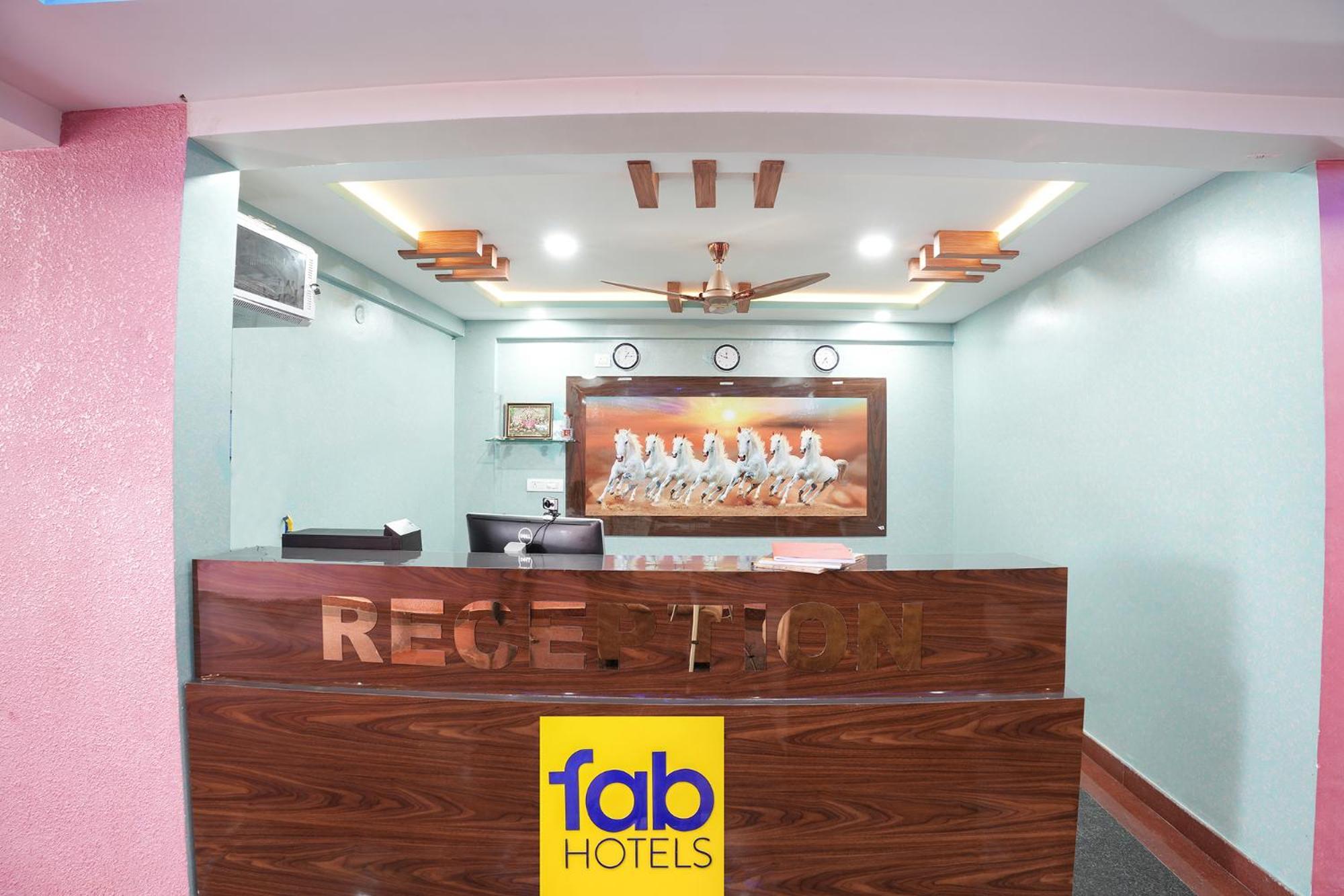 Fabhotel A White Pearl Suites - Kempegowda International Airport Settahalasur ภายนอก รูปภาพ