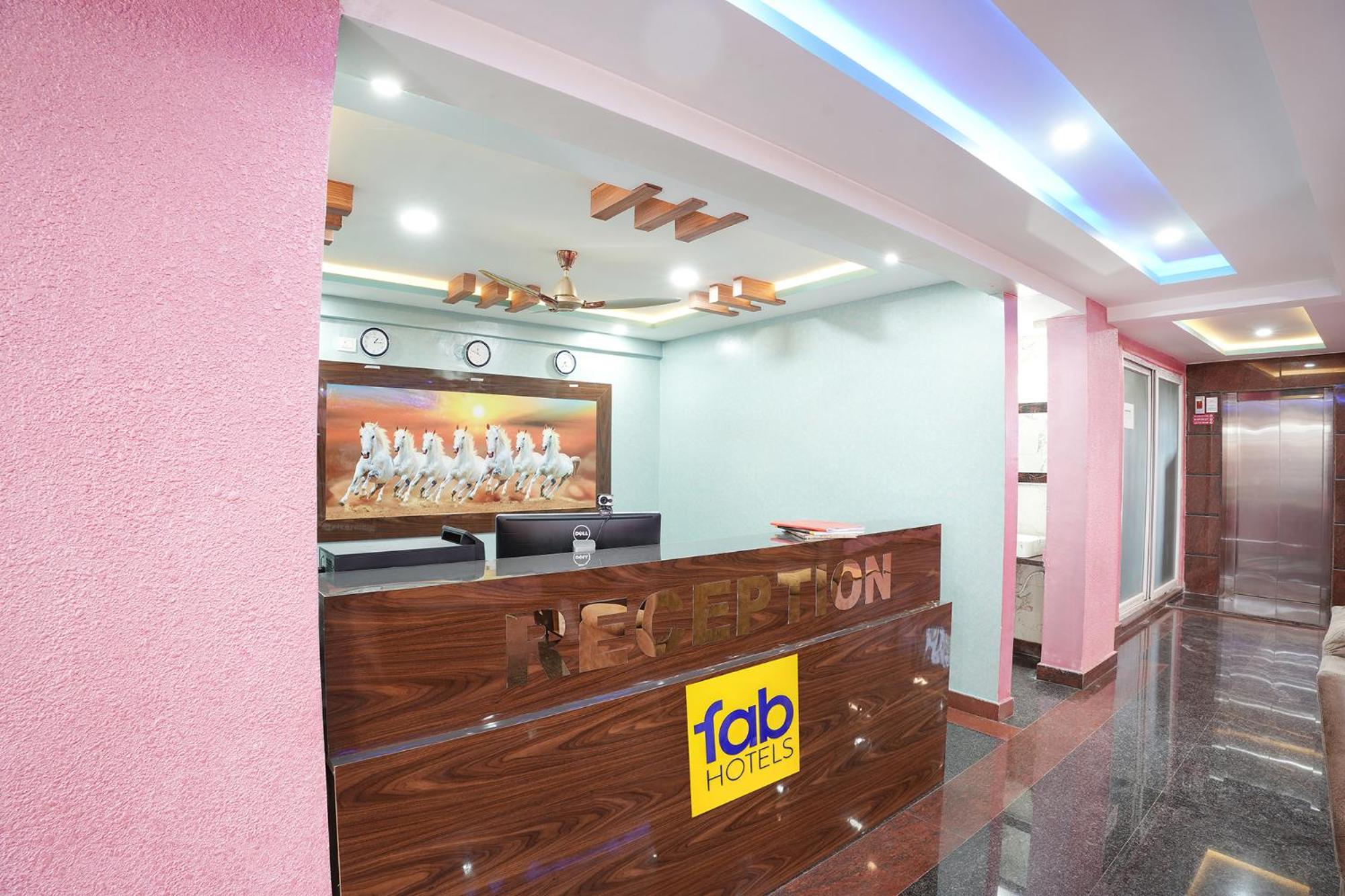Fabhotel A White Pearl Suites - Kempegowda International Airport Settahalasur ภายนอก รูปภาพ